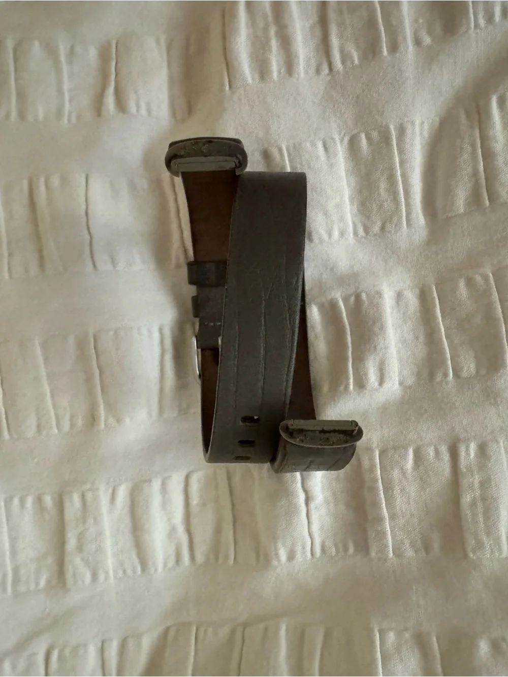 Fitbit Luxe Fitness Tracker with 5 bands and charger